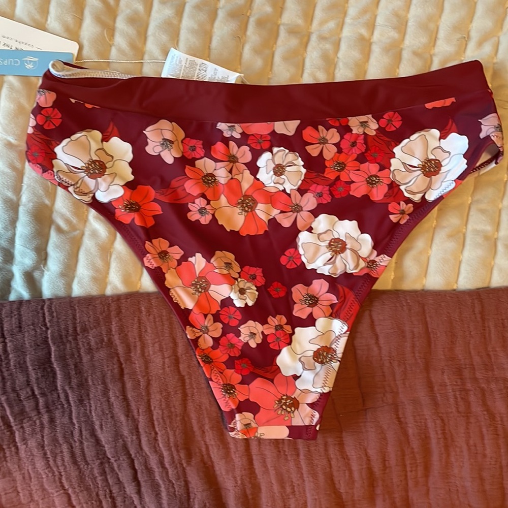 Floral bikini NWT - Picture 4 of 5